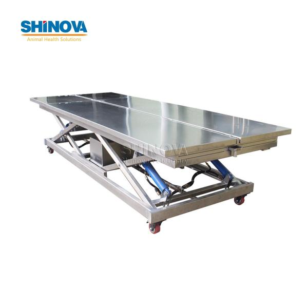 V-Shaped Four Cylinder Lifting Cattle And Horse Surgical Table
